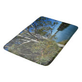 Koala-Bären, die in Gummi-Baum schlafen, Badematte (Schrägansicht)