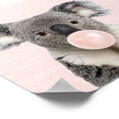 KOALA BEAR BLUTET EIN PINK BUBBLE GUM POSTER (Ecke)