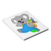 Koala Bear mit Rucksack Notizblock (angewinkelt)