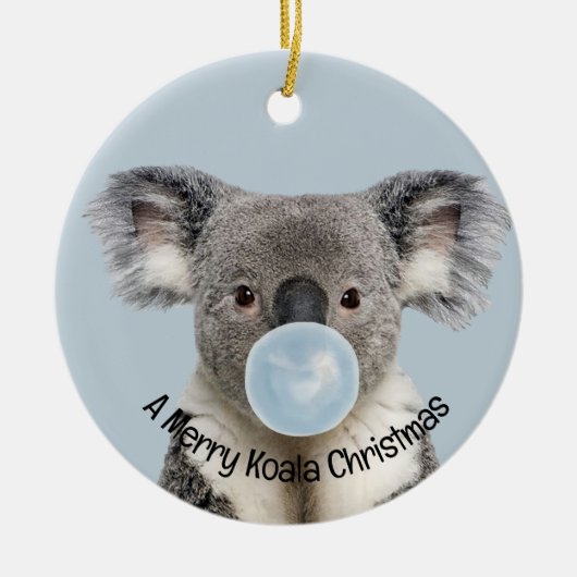 Koala Blasst ein blauer Blasen-Gummi Weihnachtsgrü Keramik Ornament (Vorne)