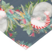 Koala Christmas Blue Tischdecke (Schrägansicht)