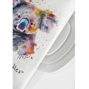 Koala Kuscheln in Farbe, individuell Geschirrtuch