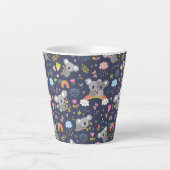 Koala Rainbow Liebe Pattern Milchtasse (Vorderseite)