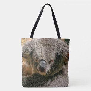 Koala ruht an Baumrinde Tasche