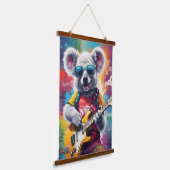Koala spielt Gitarre, Rock Graffiti Wandteppich Mit Holzrahmen (Gewinkelt)