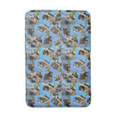 "Koala Wonders: Eine herzerwärmende FotoCollage" Badematte (Vorderseite Vertikal)