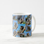 "Koala Wonders: Eine herzerwärmende FotoCollage" Kaffeetasse (VorderseiteRechts)