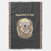 "Koalafied to Nap – Cute Sleepy Koala T-Shirt" Decke (Vorderseite Vertikal)