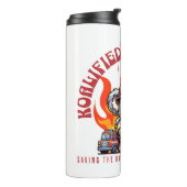 Koalifizierter Feuerwehrmann / Feuerwehrmann mit F Thermosbecher (Nach links gedreht)