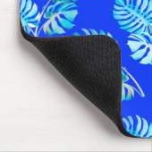 Kobaltblaue Monstera Brise Mousepad (Ecke)