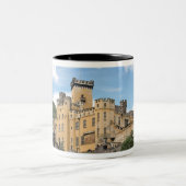 Koblenz, Deutschland, Schloss Stolzenfels Zweifarbige Tasse (Mittel)