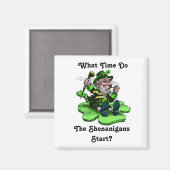 Kobold auf einem Kleeblatt Magnet (Vorderseite/Rückseite)