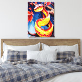 Kobra mit lebendiger rot-gelber Waage in Baumkrone Leinwanddruck (Insitu (Schlafzimmer))