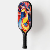 Kobra mit lebendiger rot-gelber Waage in Baumkrone Pickleball Schläger (Links)