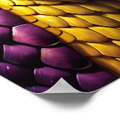 Kobraschlange mit lebhaften lila- und gelben Waage Poster (Ecke)