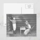 Koch beim Beobachten von Cowboys Karten spielen 2 (Vorne/Hinten)