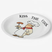 Koch "KISS THE COOK" Pappteller (Schrägansicht)