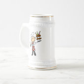 Koch mit Geburtstagskuchen Bierglas (Vorderseite Links)