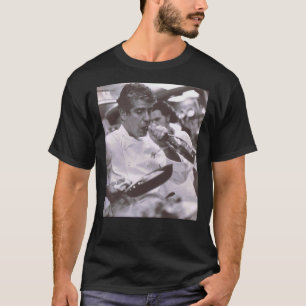 Koch und offenes Bier - anthony bourdain Classic T T-Shirt