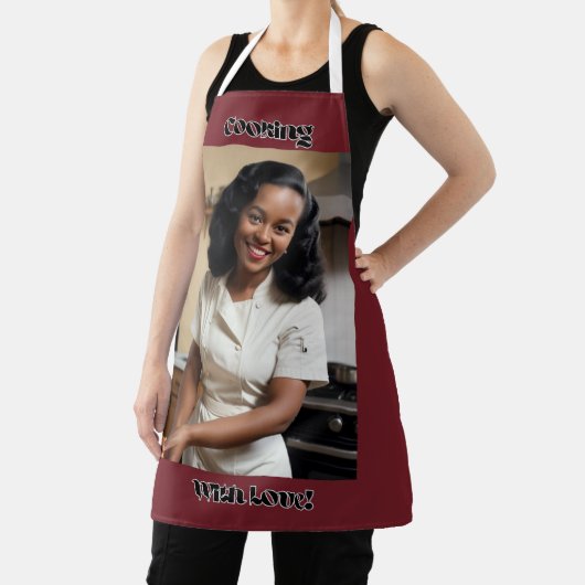 Kochen mit dunkelroter, erwachsener Schürze, schwa Schürze (InSitu)