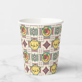 Kochmuster mit gelben Teekannen aus den 40er Jahre Pappbecher (Links)