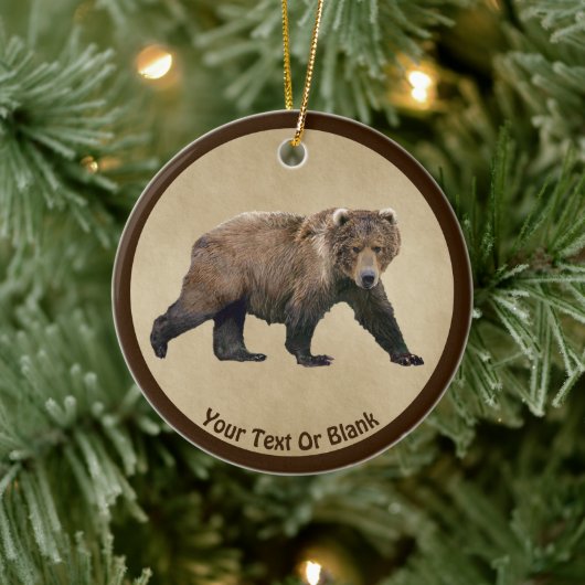 Kodiak-Bär auf altem Papier Keramik Ornament (Baum)