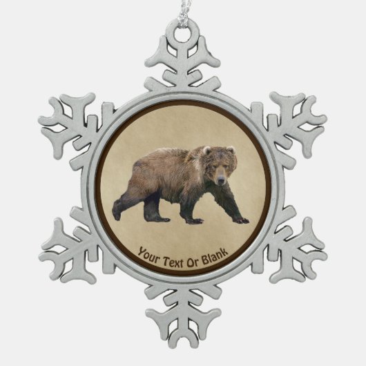Kodiak-Bär auf altem Papier Schneeflocken Zinn-Ornament (Vorderseite)