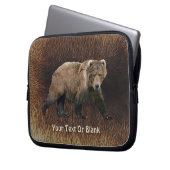 Kodiak-Bär auf Kariou-Fur Laptopschutzhülle (Vorderseite Links)