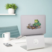 Koffein-Chaos-Erschöpfter-Frosch-Meme Aufkleber (Laptop auf Schreibtisch)