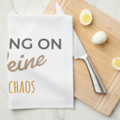 Koffein und Chaos Geschirrtuch (Viertel Falte)