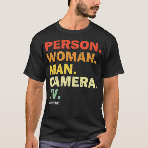 Kognitive Prüfforderung Person Frau Mann Kamera TV T-Shirt