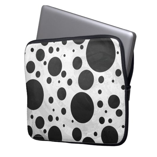 Kohl Black Polka Dot Pattern Laptopschutzhülle (Vorderseite Links)