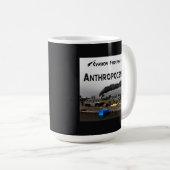 Kohlenstoff-Fußabdrücke - Anthropozän Kaffeetasse (VorderseiteRechts)