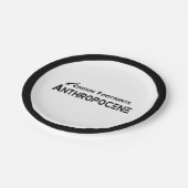 Kohlenstoff-Fußabdrücke - Anthropozän Pappteller (Schrägansicht)