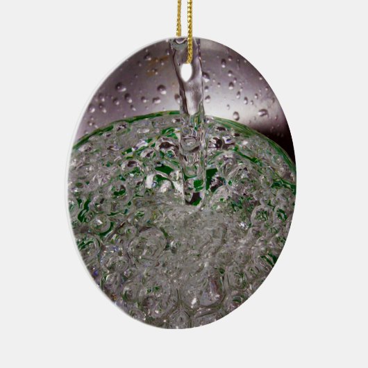 Kohlflüssiges in einen Cup gießen Keramik Ornament (Rechts)