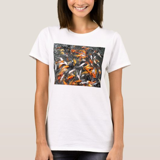 Koi carp fütternd Wahnsinn T-Shirt (Vorderseite)