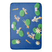 Koi Carp und Water Lily Badematte (Vorderseite Vertikal)