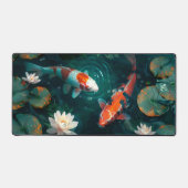 Koi Fisch im Wasser Weißer Lotus Illustration Art Schreibtischunterlage (Vorderseite)
