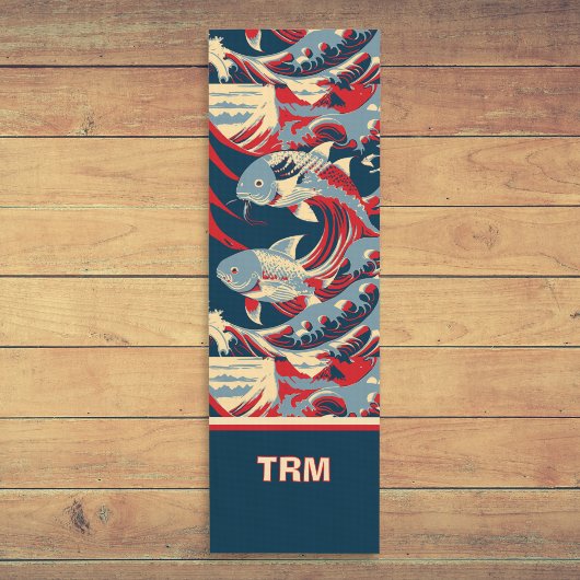 Koi-Fisch mit rotem blauem Great Wave-Monogramm Yogamatte