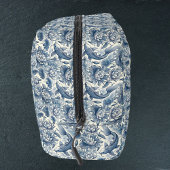 Koi Fish and Water Lily Blue Chinoiserie Monogram Waschbeutel