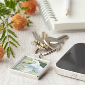 Koi-Teich-Reflektion mit Fisch und Lilien Schlüsselanhänger (Seite)