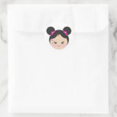 Kokeshi mit Buns Runder Aufkleber (Tasche)