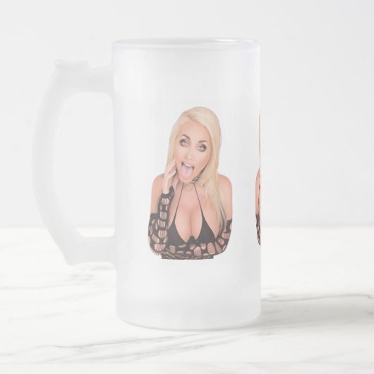 Kokette blonde Thunder_Cove Mattglas Bierglas (Links)