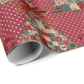 Kokette Patchwork-Weihnachtsbäume rote Tupfen Geschenkpapier (Rolleneckpunkt)