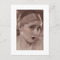 kokette Schönheit aus dem Deco-Zeitalter