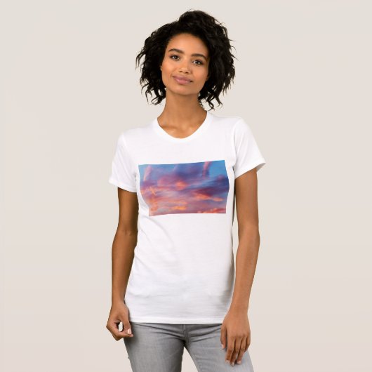 koketter Himmel T-Shirt (Vorne ganz)