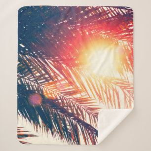 Kokospalme an der tropischen Küste, Vintag  Sherpadecke