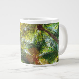 Kokospalmen am Strand Jumbo-Tasse