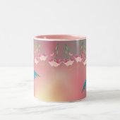 KOLIBRI u. FUCHSIE durch SHARON SHARPE Zweifarbige Tasse (Mittel)