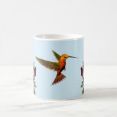 Kolibri und rote Blumen Kaffeetasse (Mittel)